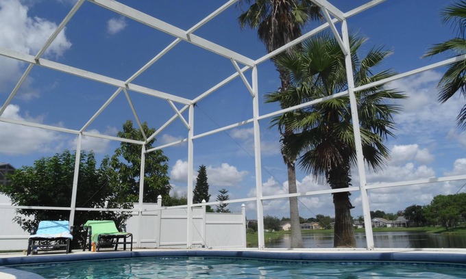 Morgan Point Villa | Villa de lujo junto al lago con piscina