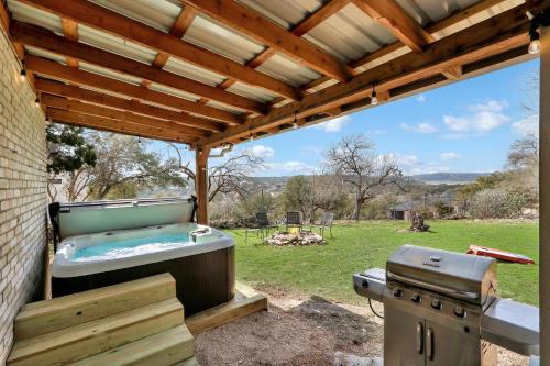 Canyon Lake Casa | Lakeside Overlook