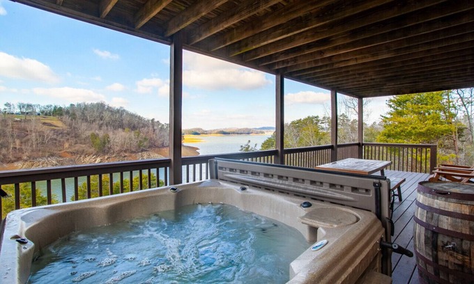 Sevierville Casa | Lakeside Point - Private Dock, Game Room & Hot Tub