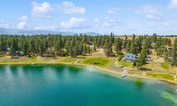 Eureka Casa | Lakeside Retreat in Eureka | 3 Bed, 2 Bath