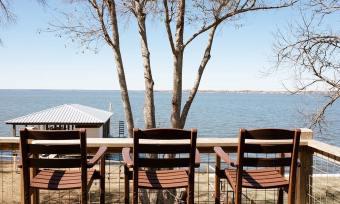 West Livingston Casa | Lakeside Retreat – Spacious, Family-Friendly Getaway on Lake Livingston