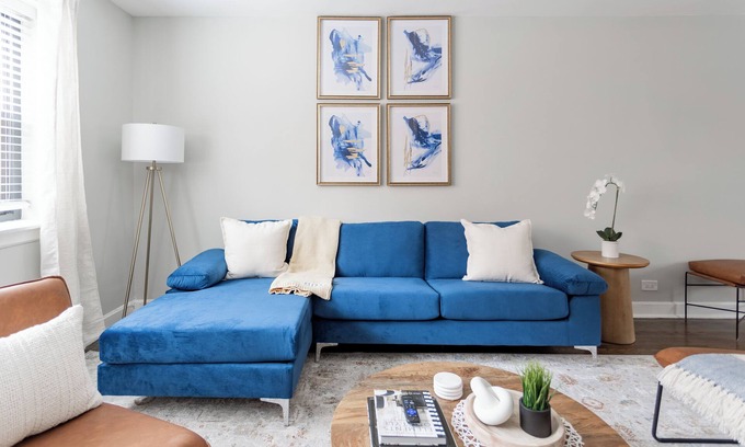 Rogers Park Apartamento | Lakeside Spacious Serenity: 1BR/1BA near LoyolaPark