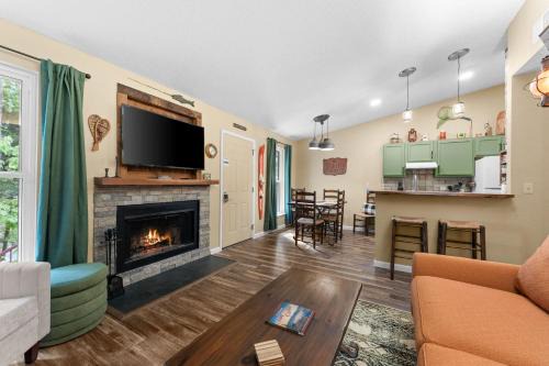 Kimberling City Casa | Laketime Hideaway