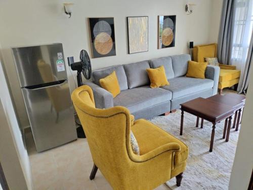 Rusinga Island Apartamento | Lakeview Apartments - Serene Mustard