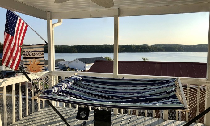 New London Cabaña | Lakeview Cottage- Amazing views in Badin Shores