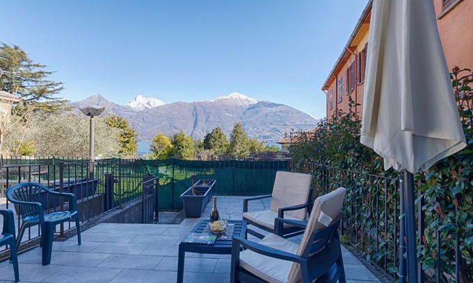 Acquaseria Apartamento | LakeView LakeComo, CIPRESSO 2, 4Seasons, Terrace, 30m to Lake! by STAYHERE-LAKECOMO