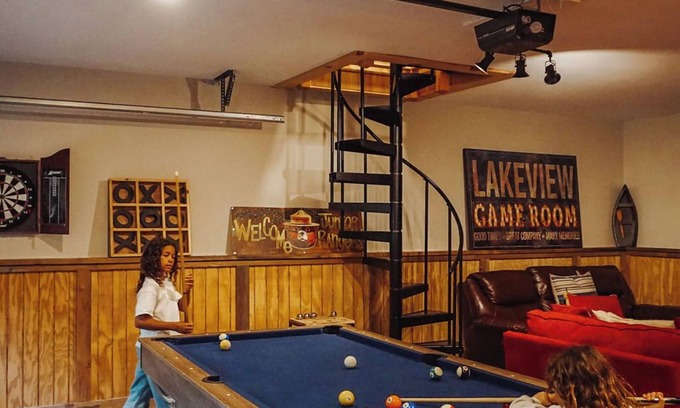 Bolton Landing Casa | Lakeview Lodge|Hot Tub|9 Beds|Pet Friendly|Dock Slip|Lake Views|