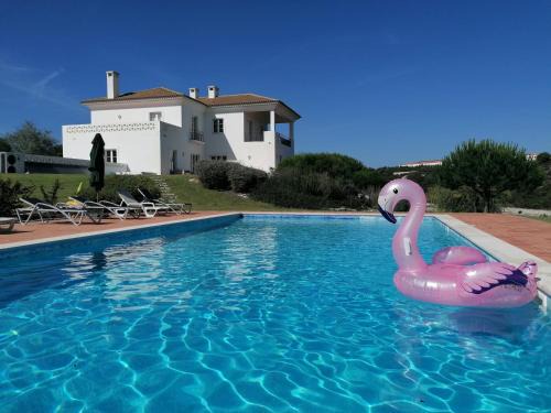 Vau Villa | Lakeview Luxury Villa With Pool