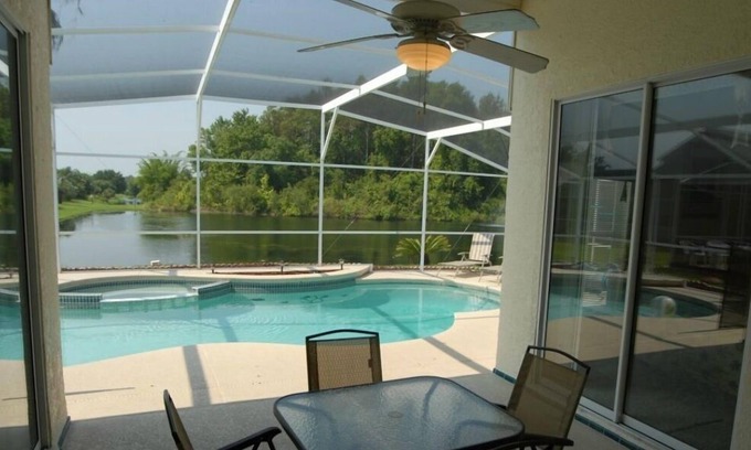 Chatham Park Villa | Lakeview - Luxury Collection - Gold Winner: Elegance / Style