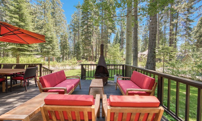 Tahoe Pines Casa | Lakewalk Lodge by Tahoe Getaways, Pet-Friendly w/Sauna & Beach