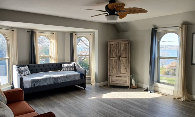 Lakewood Casa | Lakewood Retreat
