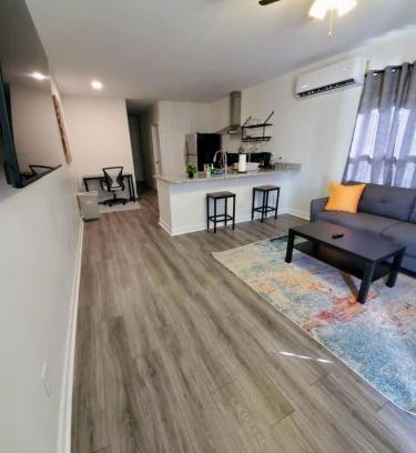 Durham Casa | Lakewoodlyon Park Renovated Cottage Near Duke 28b