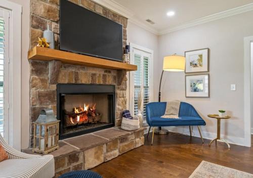 Winchester Casa | Lakin It Easy Pool Twin Creeks Marina Dry Creek Beach