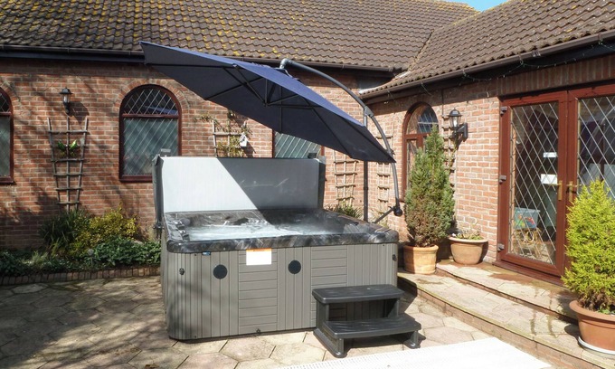 Addlethorpe Cabaña | Lambourne House - UKC2831