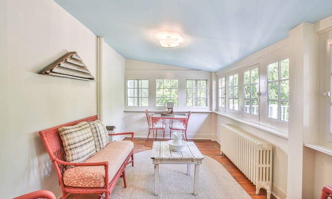 Bluemont Casa | Lamontagne Farmhouse a Rural Pristine Setting