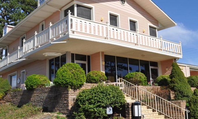 Eureka Springs Hotel | Land O Nod Inn