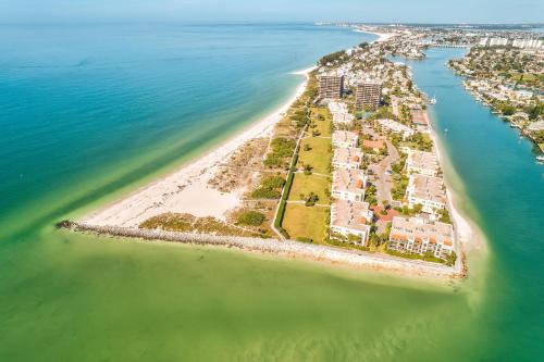Sunset Beach Casa | Land's End 3-202 Bay Front