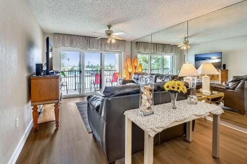 Sunset Beach Casa | Land's End 3-305 Bay Front - Premier