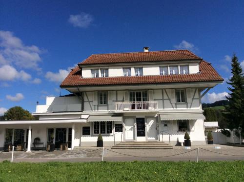 Hasle bei Burgdorf Cama Y Desayuno | Landcafe mit Mini Hotel