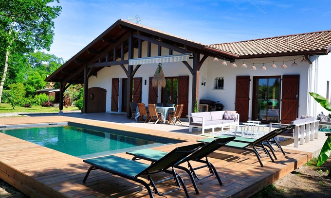 Tosse Casa | Landes villa in large wooded park