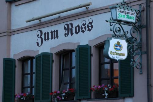 Feuchtwangen Casa | Landgasthof Hotel zum Roß Dorfgütingen