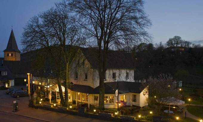 Eslohe Casa | Landgasthof Seemer
