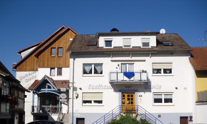 Waechtersbach Casa | Landgasthof 'Zur Quelle'