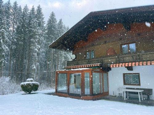 Oberndorf in Tirol Casa | Landhaus am Waldrand