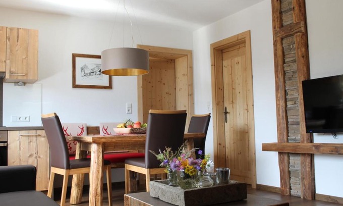 Lermoos Apartamento | Landhaus Lenauer