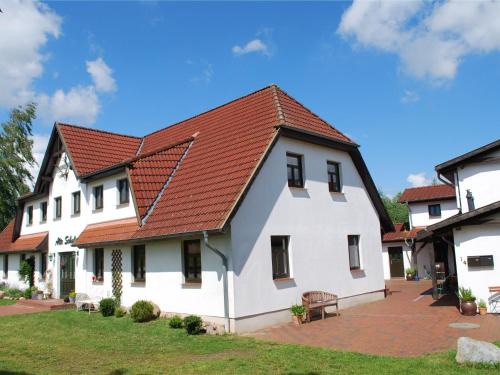 Dargun Casa | Landhaus mit Schwimmbad in Dargun
