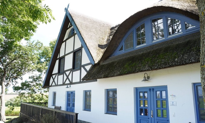 Neverow Casa | Landhaus Stettiner Haff, hermosa casa de madera de 5 * con sauna y chimenea