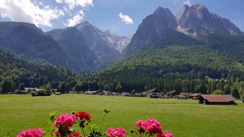 Grainau Apartamento | Landhaus Waldrebe