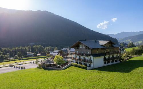 Eben im Pongau Hotel | Landhotel Berger