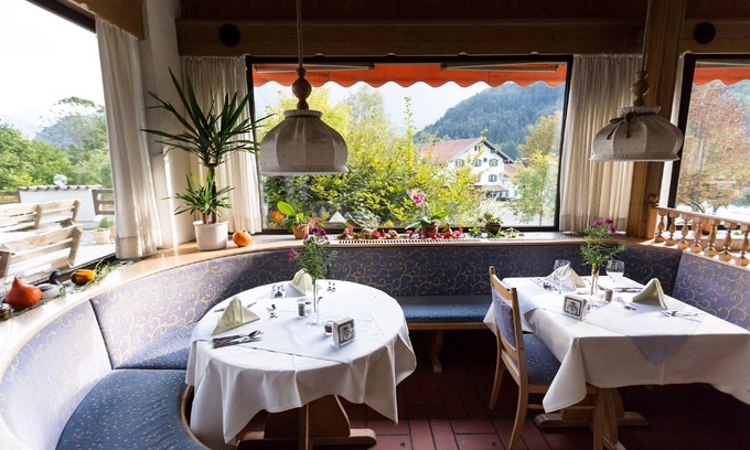 Ruhpolding Hotel | Landhotel Maiergschwendt by DEVA
