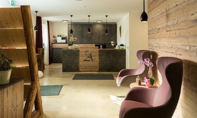 Oberbechingen Hotel | Landhotel Zum Adler