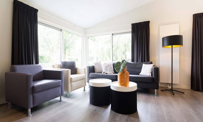 Municipality of Oost Gelre Chalet De Esquí | ✓ Landhuis at Résidence Lichtenvoorde ✓ Holiday home for 5 persons ✓ Located in Lichtenvoorde (Gelderland) ✓ Holiday park in the Achterhoek ✓ Book directly through the park