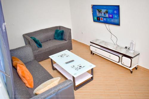 Wang'uru Apartamento | Landies Home