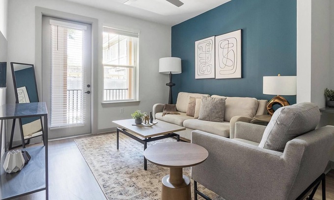 Springfield Apartamento | Landing | Spectacular 1BD, Game Room, Gym