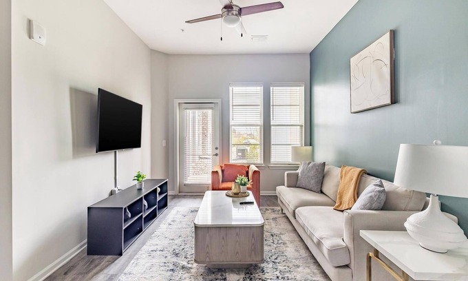 Covington Apartamento | Landing | Amazing 1BD, Clubhouse, Gym