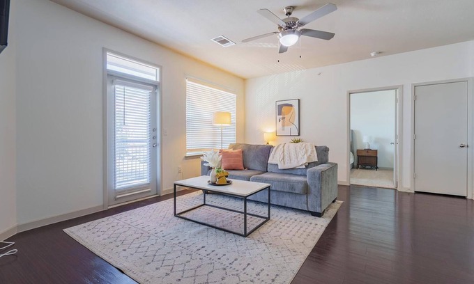 Terrell Heights Apartamento | Landing | Amazing 2BD, Clubhouse, Gym