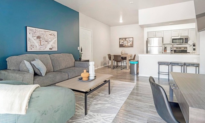 San Antonio Apartamento | Landing | Amazing 2BD, Gym, Clubhouse