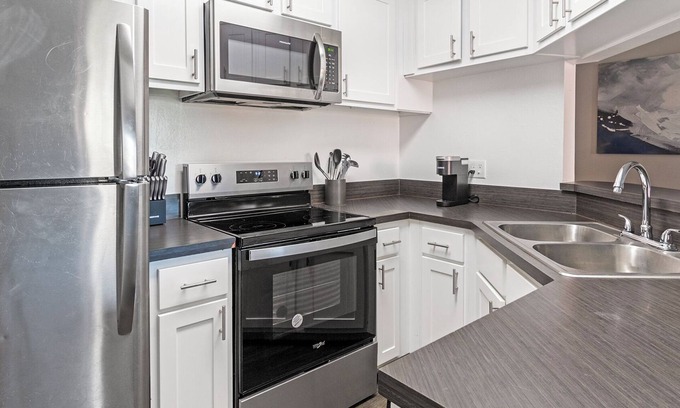 Sunbeam Apartamento | Landing Apartments Jacksonville