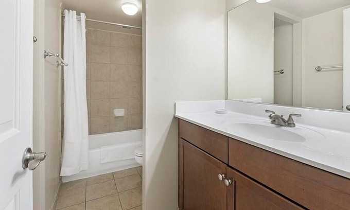 North Bethesda Apartamento | Landing at Arrive North Bethesda - 1 Bedroom in Downtown North Bethesda