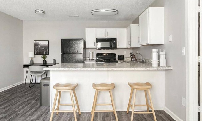 Greensboro Apartamento | Landing at Chapel Walk Apartments - 1 Bedroom in Downtown Greensboro