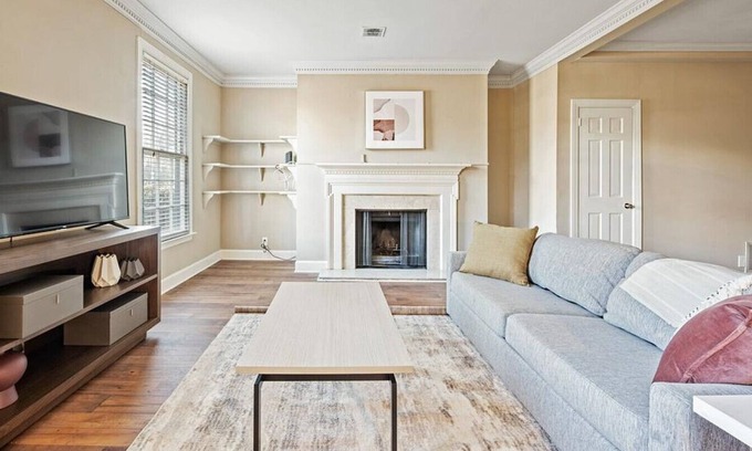 Green Hills Apartamento | Landing at Chowning Square - 2 Bedrooms in Green Hills