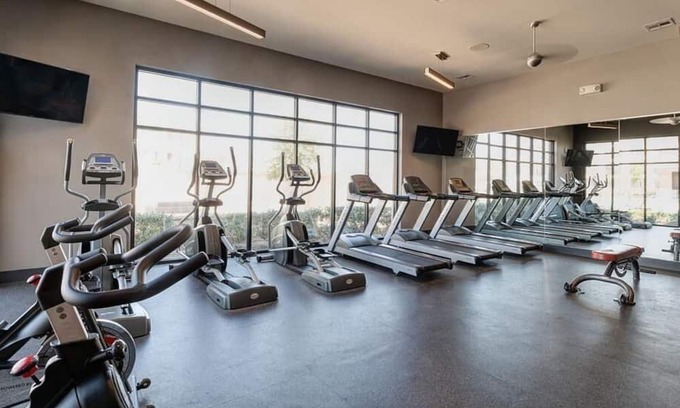 Katy Apartamento | Landing at Falcon at Grand Harbor - 2 Bedrooms in West Cypress