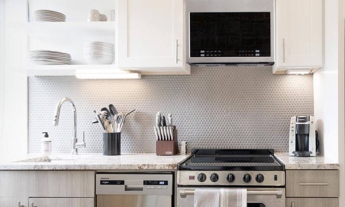 Auburn Hills Apartamento | Landing at Five Points of Auburn Hills - 2 Bedrooms in Downtown Auburn Hills