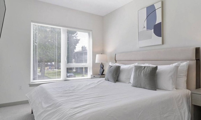 Kent Apartamento | Landing at Midtown 64 - 2 Bedrooms in Downtown Kent
