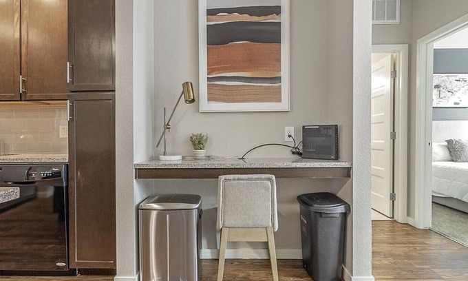 Louisville Apartamento | Landing at North Main at Steel Ranch - 1 Bedroom in Downtown Louisville