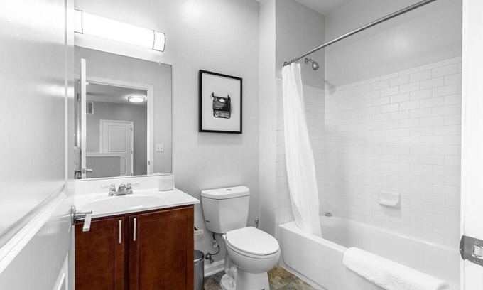 Ellicott City Apartamento | Landing at Orchard Meadows Apartment Homes - 2 Bedrooms in Downtown Ellicott City